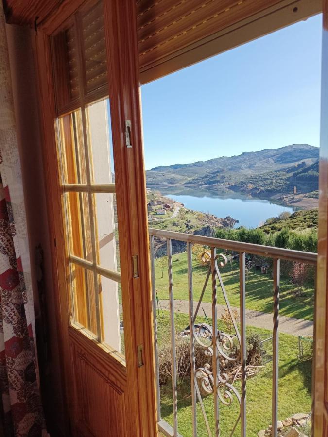 Hotel Pico Espiguete Alba De Los Cardanos Luaran gambar